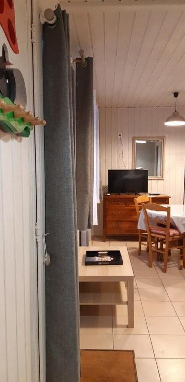 Gite Le Chalet Vert , Pret De Raquettes Frambouhans Buitenkant foto